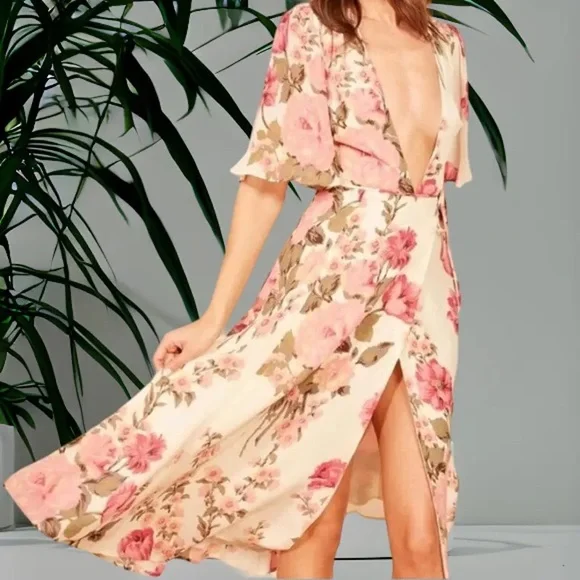 Reformation NWT XS floral dress - Picture 2 of 2